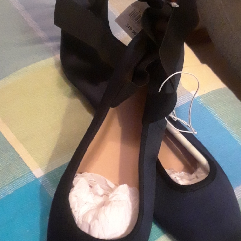 Women's flats